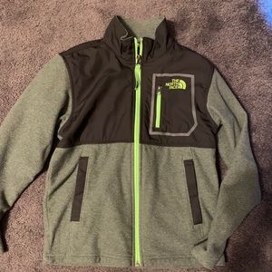 North Face jacket size small
